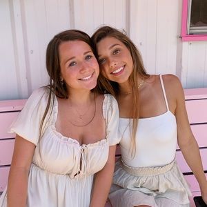 Meet your Posher, Allison